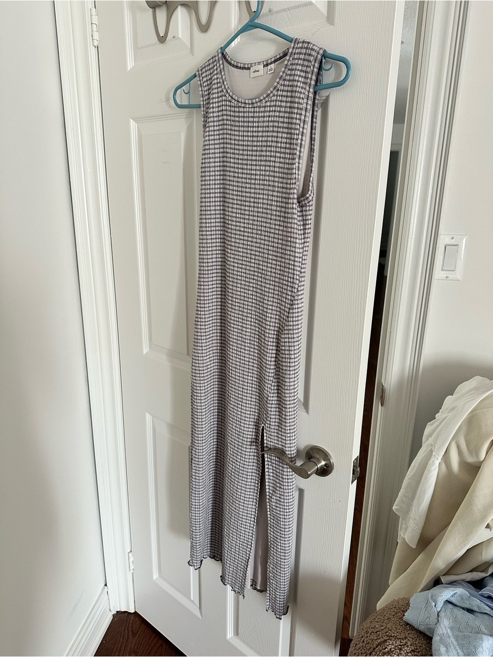 Aritzia Sleeveless Gray Gingham Maxi Dress